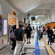 บรรยากาศ Kobe-Sannomiya Station