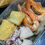 เมนูของร้าน ราดหน้าฟาไฉ สะพานใหม่ ถนนเทพรักษ์(ตัดใหม่)