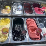 Ice Queen จอมเทียน