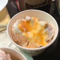เมนูของร้าน มหาชัยไอศกรีมห้วยขวาง คาเฟ่ไข่แข็ง  อินทามระ ห้วยขวาง