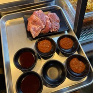 เมนูของร้าน 엉터리생고기 무한리필 명동점 | Myeongdong Korean BBQ