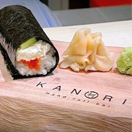 Kanori Hand Roll Bar  Central Embassy