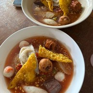 เมนูของร้าน เย็นตาโฟรสเด็ด แบริ่ง 68