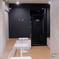 1:2 coffee  บางแสน