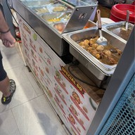 ร้านพร้อมเพตลาดหาดใหญ่วิลเลจ