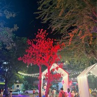 สวนหย่อมเซี่ยงตึ้ง