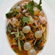 กินกับก้อย โดย ก้อยมหาชัยซีฟู้ดส์