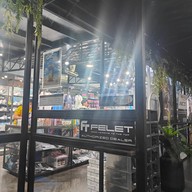 บรรยากาศ Tito Court