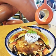 เมนูของร้าน HALFWAY Brunch & Bar งามดูพลี