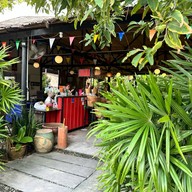 ข้าวหมูทอด ตั้ง ตัว ฮะ เพชรเกษม77