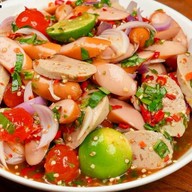 ยำลูกชิ้นเสียบไม้  ซอยหมอเสนอ ซอยหมอเสนอ