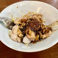 เมนูของร้าน ก๋วยเตี๋ยวหมูตุ๋นนายเป็ด