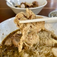 ก๋วยเตี๋ยวหมูตุ๋นนายเป็ด