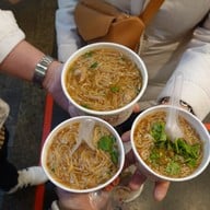 เมนูของร้าน Ay-Chung Flour-Rice Noodle