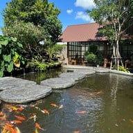 ณ ชล บางแสน