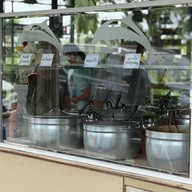ร้านแม่โลมา ข้าวแกงปักษ์ใต้