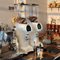 Frank's Coffee (ร้านกาแฟแฟรงซ์) คลอง 4