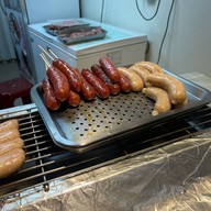 เมนูของร้าน 黑豬肉香腸