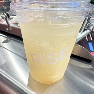RISE COFFEE วัน แบงค็อก