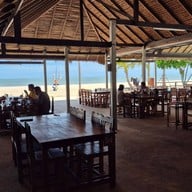 ครัวเม็ดทราย ชายหาดชะอำ