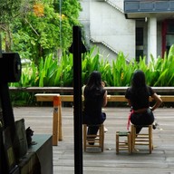 หน้าร้าน FAM HOME ศาลายา