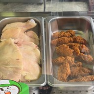 สุรพลข้าวมันไก่สิงคโปร์