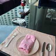 Shangri-La Horizon Cruise , Shangri-La Bangkok