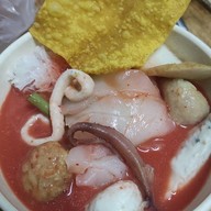 เมนูของร้าน ก๋วยจั๊บปองพล ซ.โรงพยาบาลสินแพทย์รามอินทรา