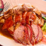 เมนูของร้าน ฉ่อยเป็ดย่าง ซัสโก้ สแควร์ ปิ่นเกล้า