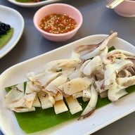 เมนูของร้าน ร้านครัวบ้านพ่อตา พัทยาใต้