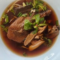 ข้าวขาหมูอาม่า  (ซอยแจ้งวัฒนะ 43/1)