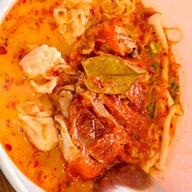 เมนูของร้าน ฉ่อยเป็ดย่าง ซัสโก้ สแควร์ ปิ่นเกล้า