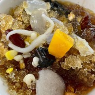 โบ๊ยเกี๊ย เจ๊เนี๊ยว (น้ำแข็งใส)