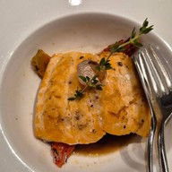 Raya Restaurant & wine bistro / Raya Coffee