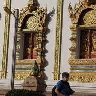 วัดพระธาตุดอยคำ (วัดสุวรรณบรรพต)