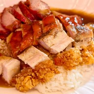 เมนูของร้าน ฉ่อยเป็ดย่าง ซัสโก้ สแควร์ ปิ่นเกล้า