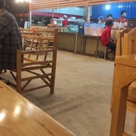 บรรยากาศ แซ่บวันรัชดา เสรีไทย