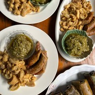 อุ้ยคำหน้า 7-11 dtown