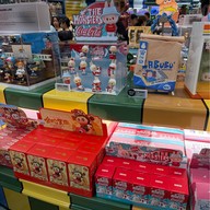 POP MART Global Landmark Store