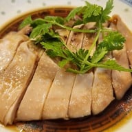 เมนูของร้าน ข้าวมันไก่เบตง จางเจียหยี 張家餘 (Baytong Chicken rice)