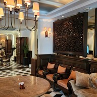 บรรยากาศ Signature Fine Dining & The Garden Bistro Bar Yangon