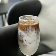 เดอะไลท์เฮ้าคาเฟ่ ประชาอุทิศ90