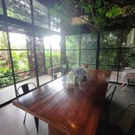 บรรยากาศ THE CAVE cafe khaoyai