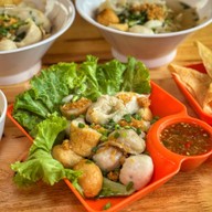 ร่ำรวยเย็นตาโฟ พหลโยธิน69/1