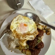 ร้านตามสั่งมังกร(ซอยน้ำหมุน)