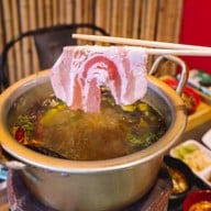 เออแซ่บ แจ่วฮ้อน ลาดพร้าว 64