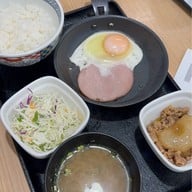 เมนูของร้าน Yoshinoya Toyama Station
