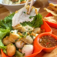 ร่ำรวยเย็นตาโฟ พหลโยธิน69/1