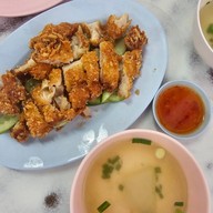 ข้าวมันไก่ตอนอ. ปอกี่