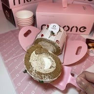 Moone Rolls Central World